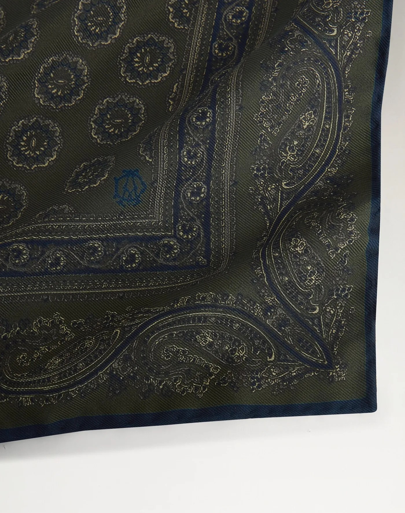 Silk Circular Medallion Printed Pocket Square