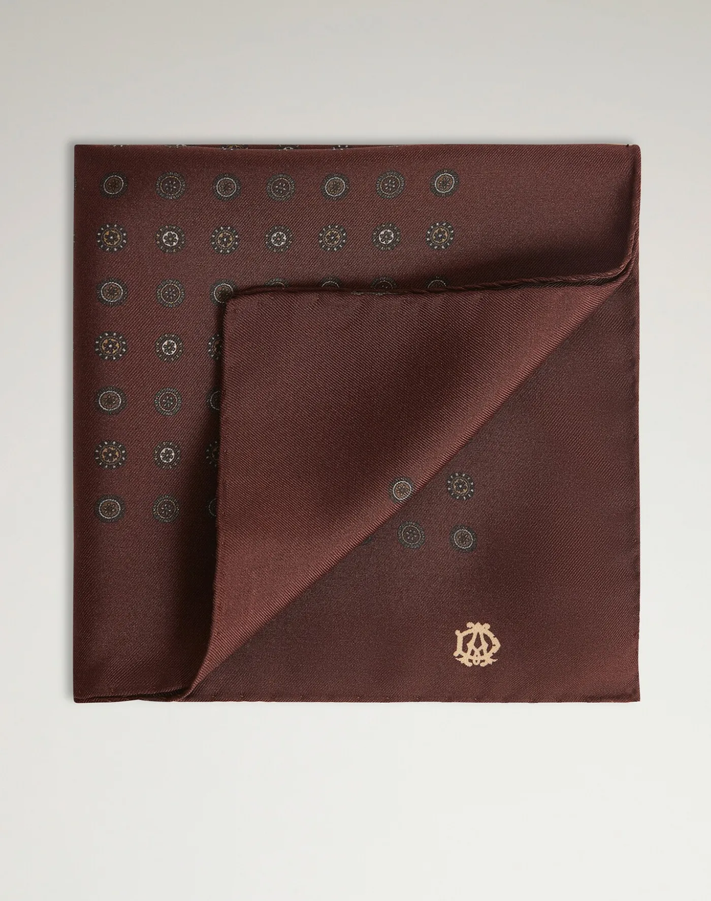 Silk Circular Neats Pocket Square