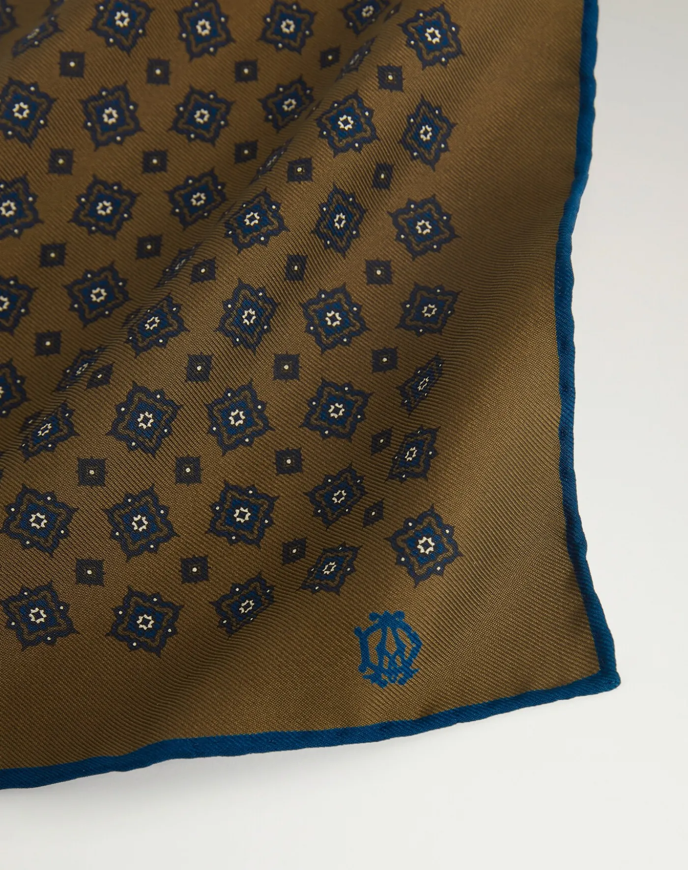 Silk Scattered Medallion Screen Printed Pocket Square